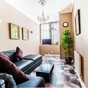 Apartment Montgomery - Crighton