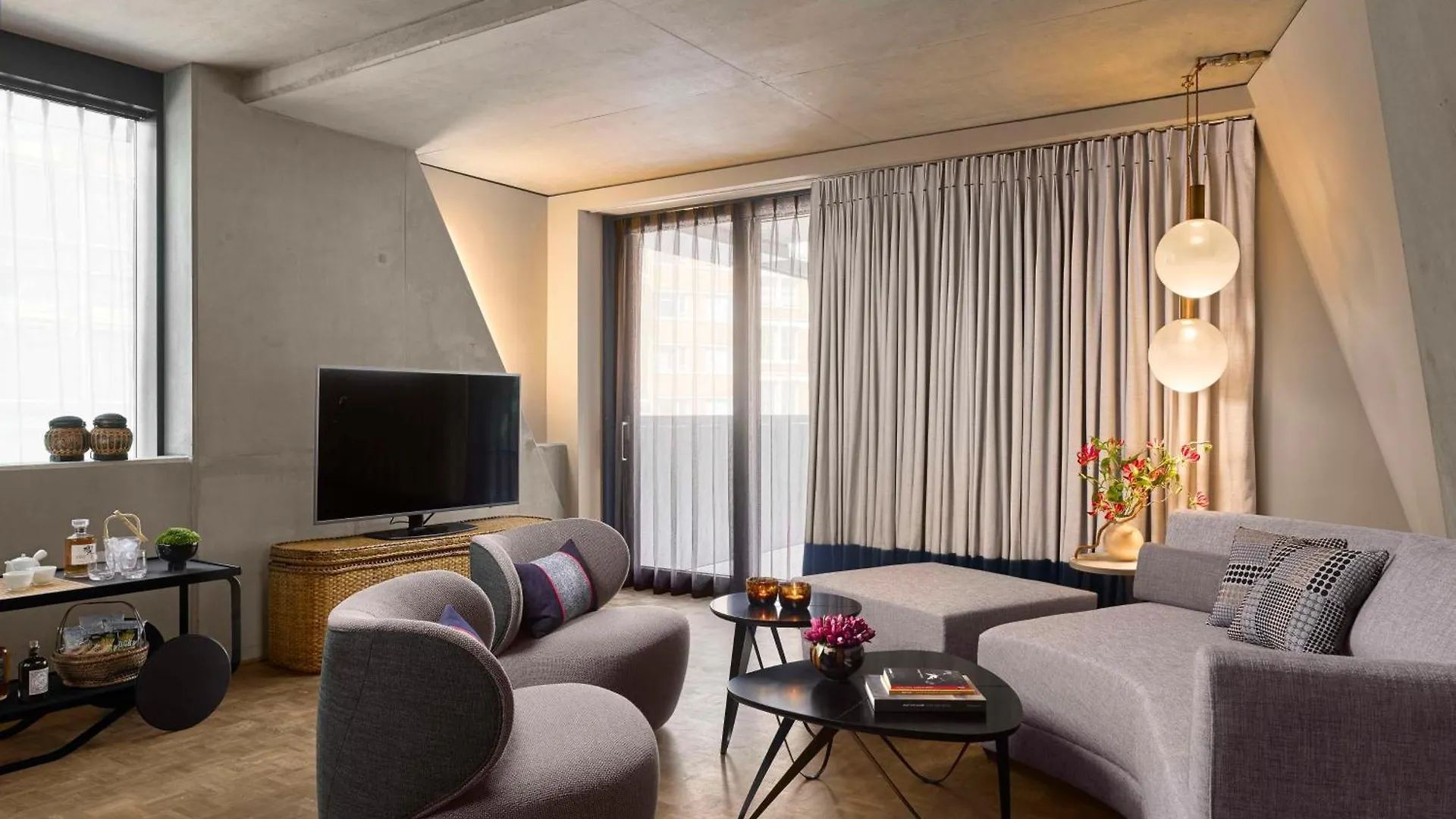 Nobu Hotel London Shoreditch 5*,